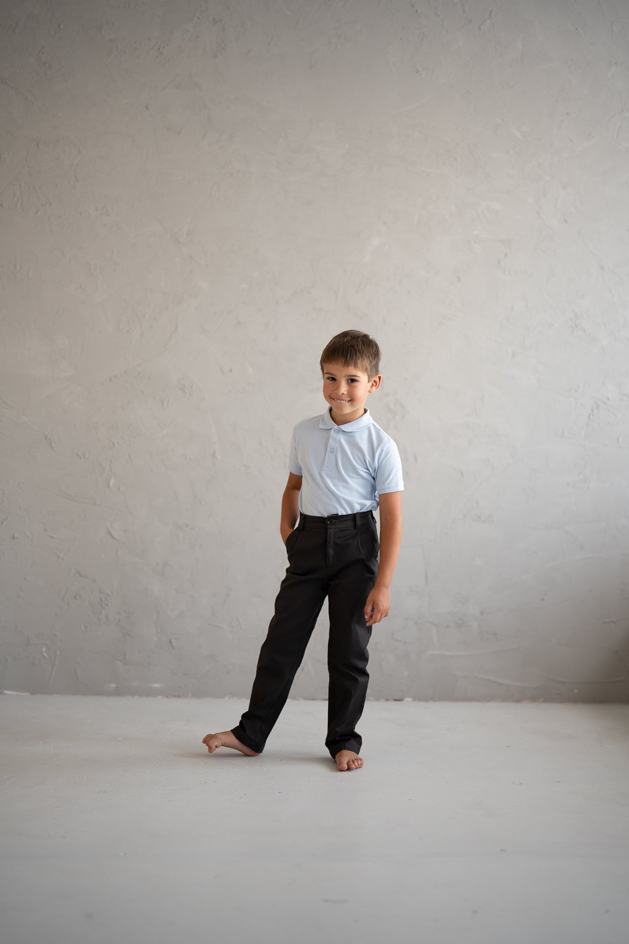 Boy's cotton twill trousers with a touch of elastan for better move