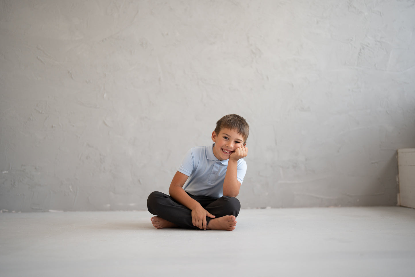 Boy's cotton twill trousers with a touch of elastan for better move