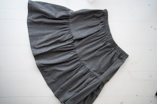 Girl's divided skirt