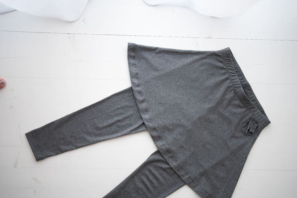 Girls’ Grey Skirted Leggings – Organic stretchy cotton